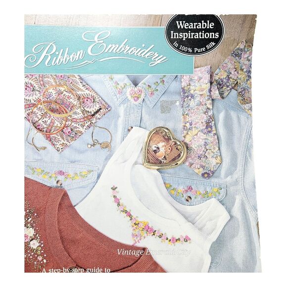 Vtg Bucilla Ribbon Embroidery STEP-BY-STEP Guide Booklet Retro Fashion Craft - Picture 7 of 7